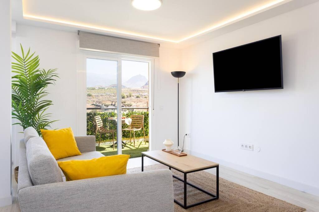 Sunnyland Apartment Arona Cho Luaran gambar